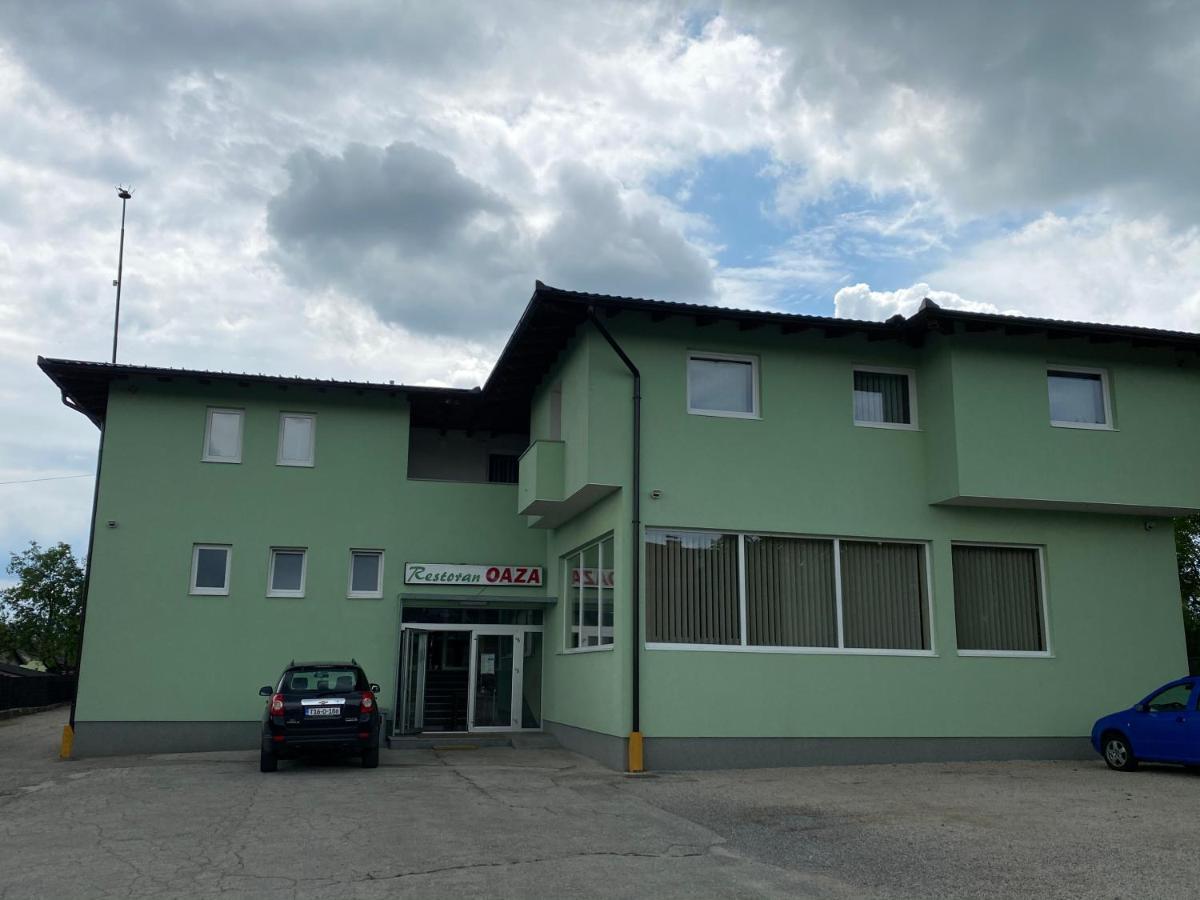 Motel Oaza Cazin Exterior photo